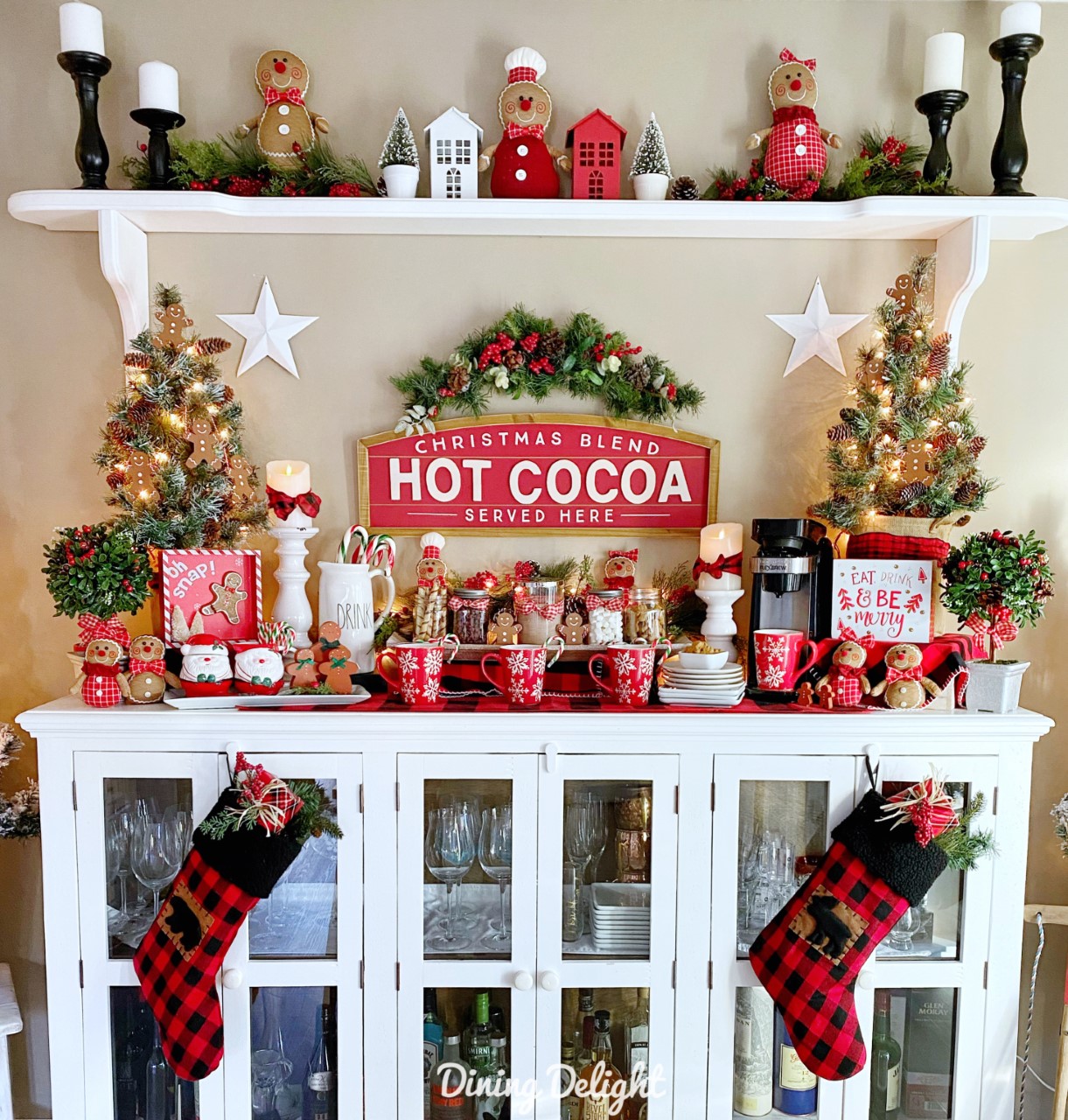 hot chocolate christmas decor Dining Delight Hot Cocoa Bar with Gingerbread Theme