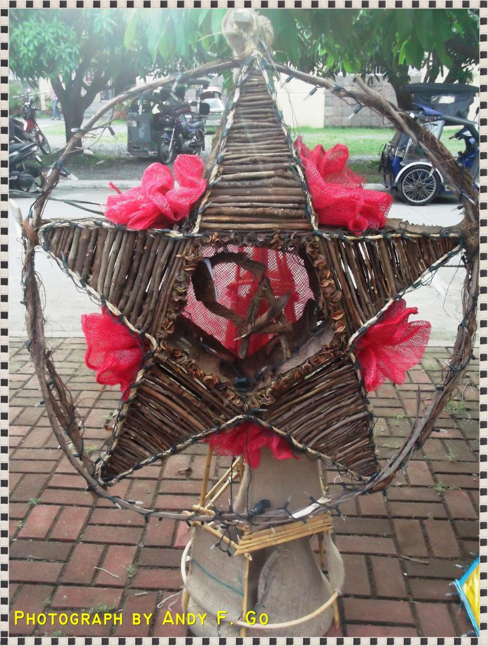 christmas decor ideas indigenous materials PHOTOS 1st Recycled and Indigenous Christmas Lanterns Contest (Parol