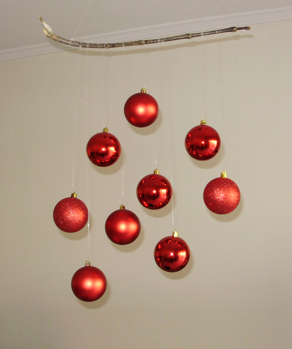 christmas decoration ideas with baubles Christmas decoration ideas with red baubles