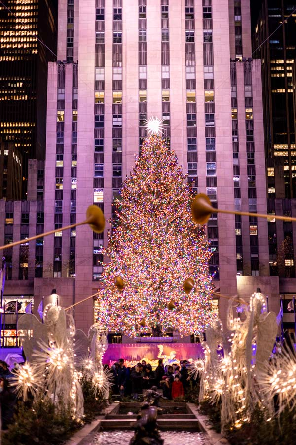 indoor christmas decorations nyc Best Christmas Decorations in NYC (From a LOCAL) Find Love and Travel