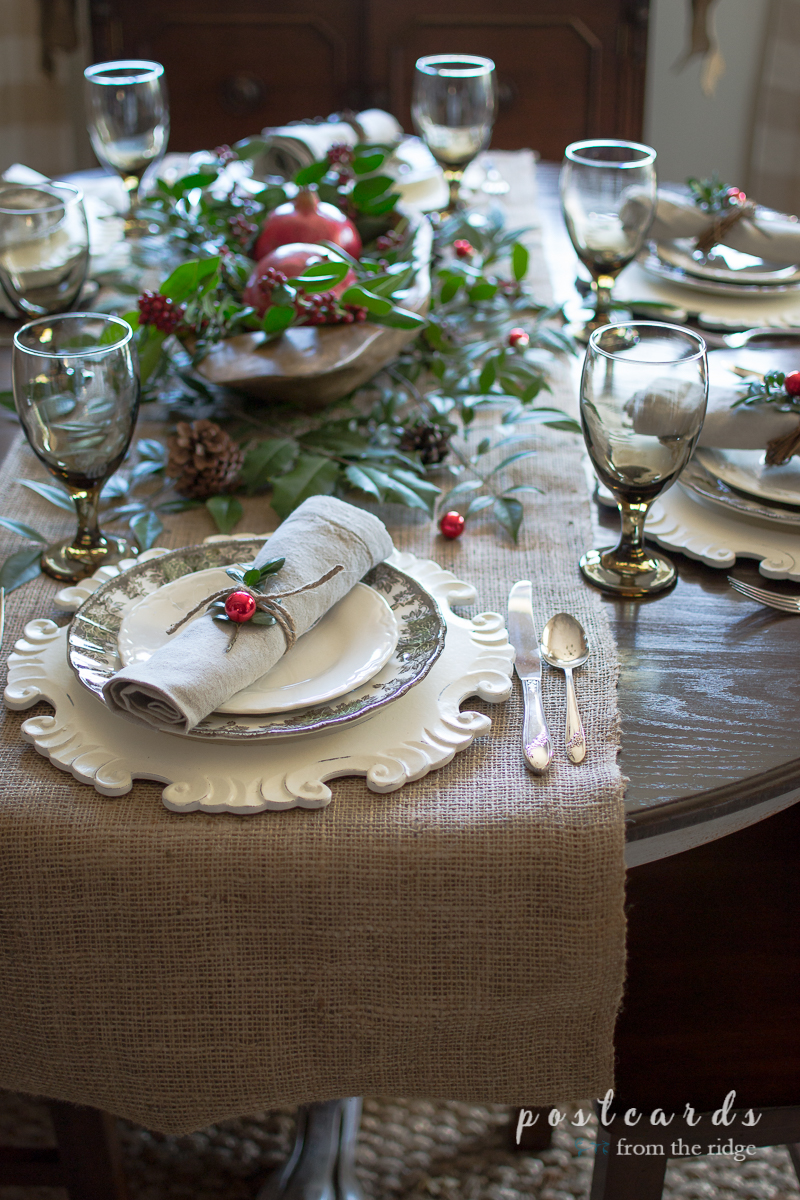 christmas table decor rustic Natural Rustic Christmas Table Postcards from the Ridge