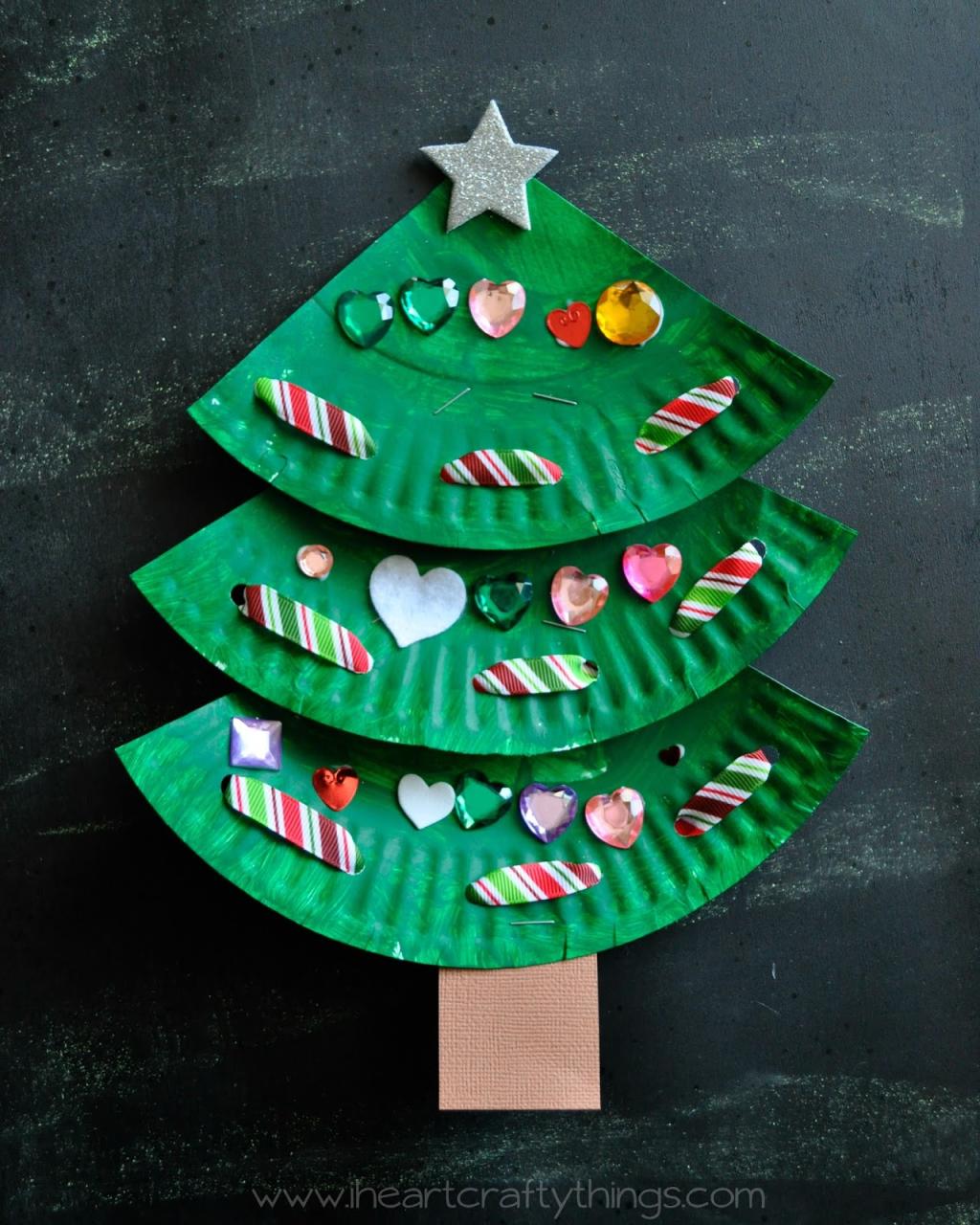 christmas decoration ideas art and craft 25 Terrific Christmas Tree Crafts