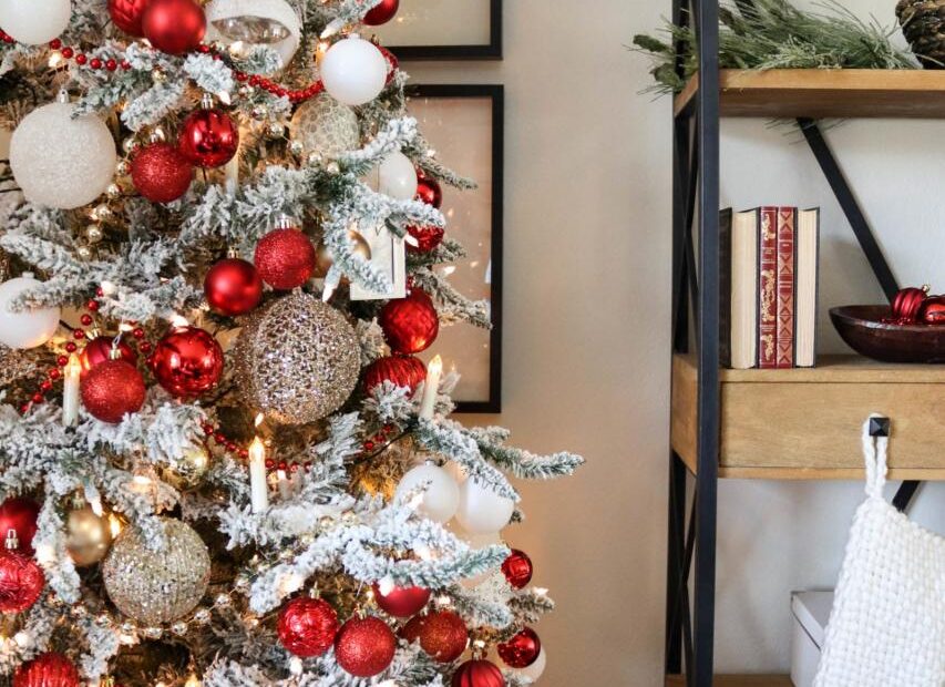 christmas decor ideas red and white Red, White & Gold Christmas Tree The Wood Grain Cottage