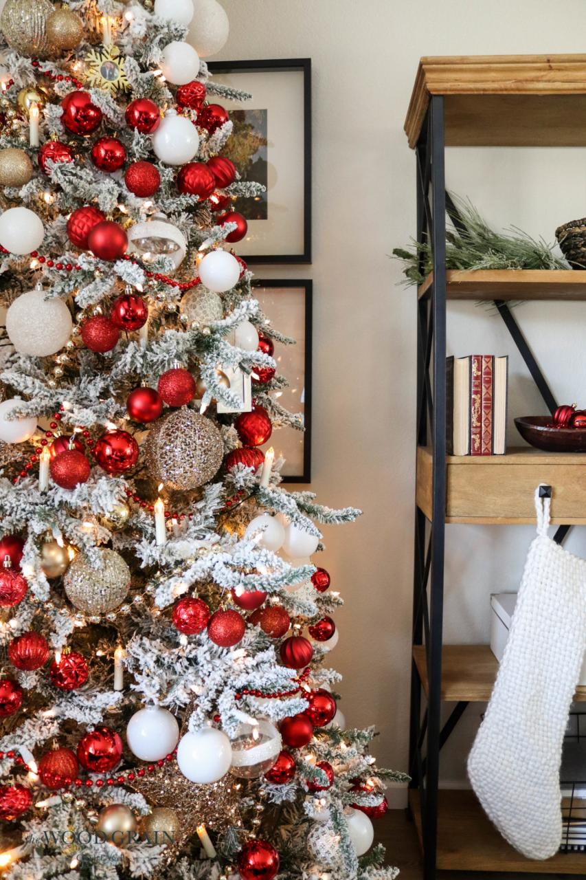 christmas decor ideas red and white Red, White & Gold Christmas Tree The Wood Grain Cottage