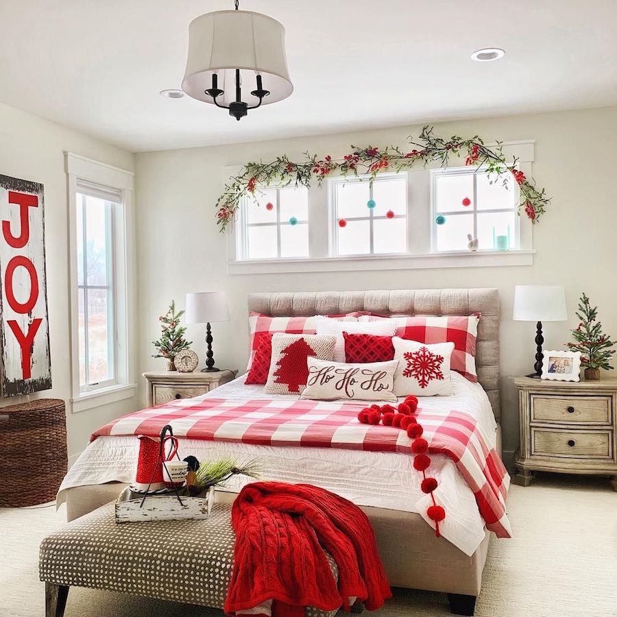 christmas decor for bedroom 25 Christmas Bedroom Decor Ideas for a Cozy Holiday Bedroom!