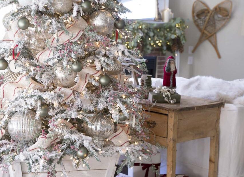 red white green christmas decor Red and Green Christmas Home Tour Ella Claire & Co.