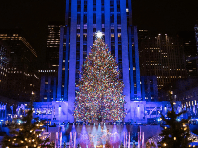 christmas decorations new york 2024 New York Christmas Tree Lighting 2024 Cele Meggie