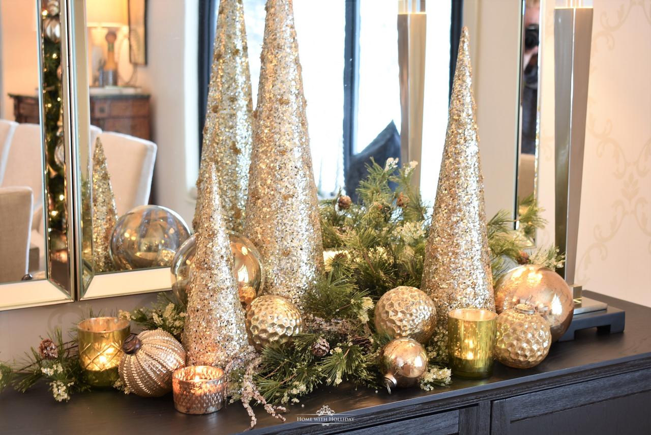 christmas gold and silver decor 10+ Christmas Decor Gold And Silver