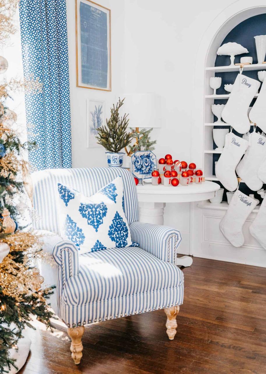 blue and white christmas decor ideas Blue and White Christmas Decorating Ideas Thistlewood Farm