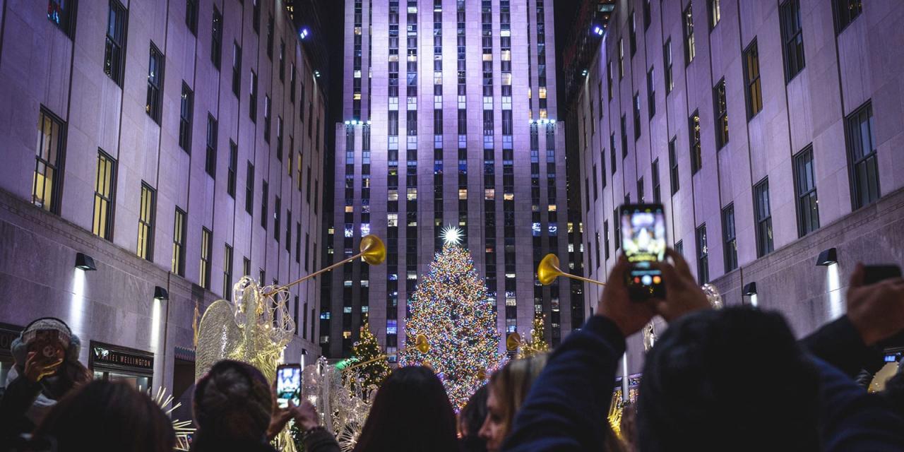 christmas decorations new york 2024 Christmas in New York 2024 Amazing Ideas • Holiday Lights