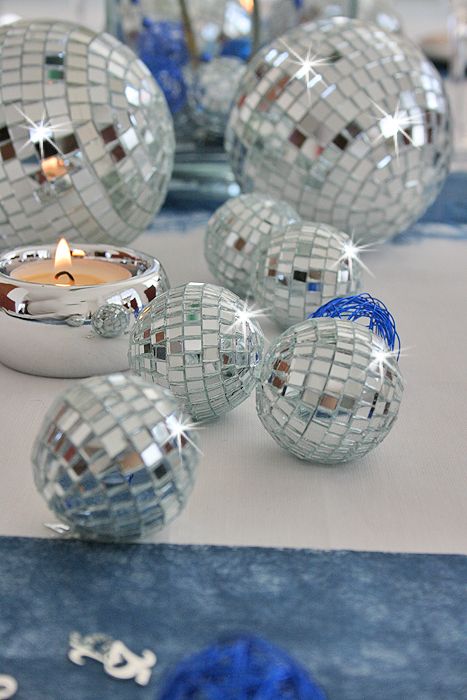 disco ball christmas decor Christmas bulbs, Disco ball, Christmas ornaments