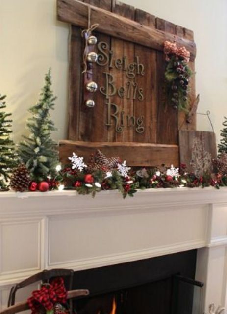 rustic indoor christmas decorations 30 Adorable Indoor Rustic Christmas Décor Ideas DigsDigs