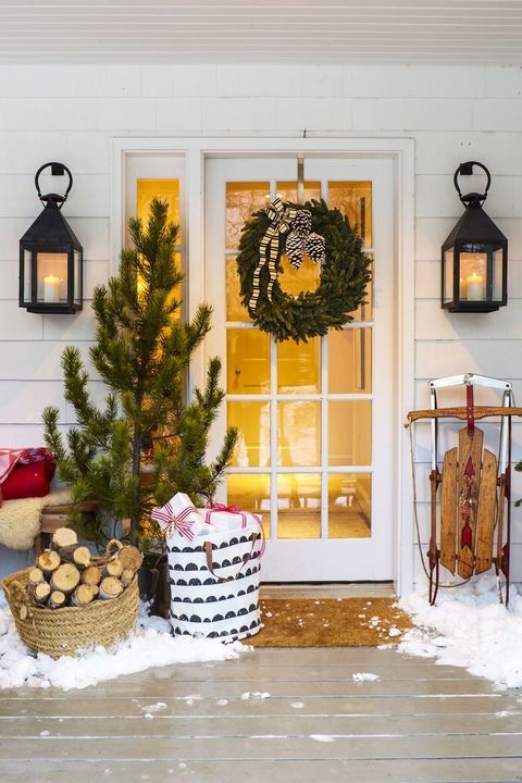 christmas indoor doorway decorations Here's How to Add Rustic Charm to Your Christmas Decor Diy christmas