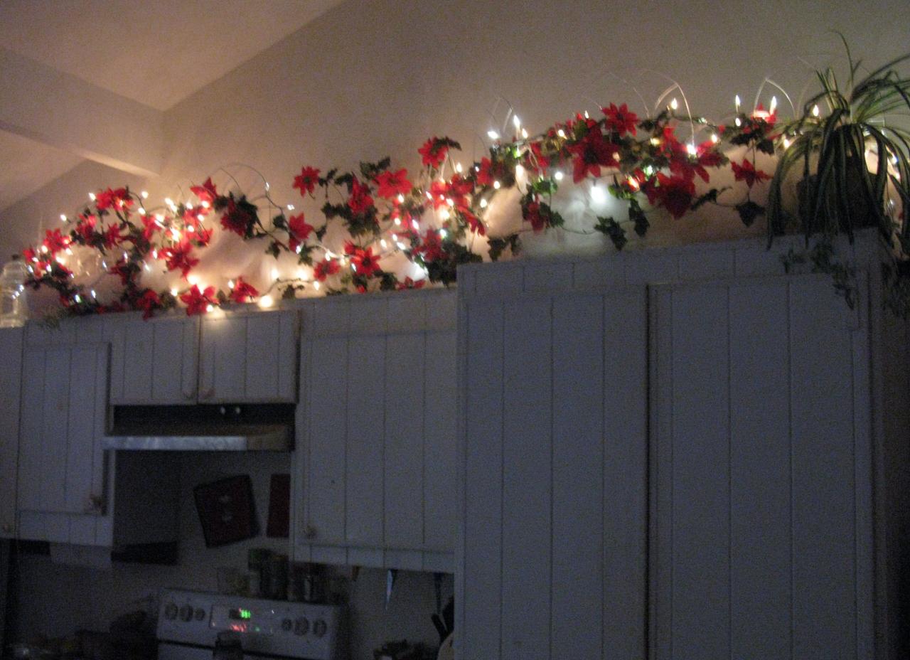 christmas decor above cabinets Above the at Christmas Decorating with christmas lights