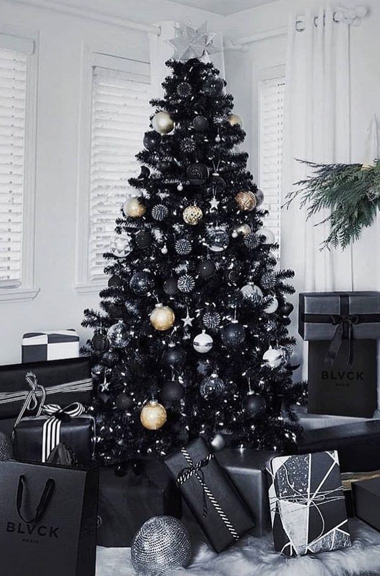 black decor for christmas tree 30+ Beautiful Christmas Tree Decorating Ideas For You! Page 10 of 33