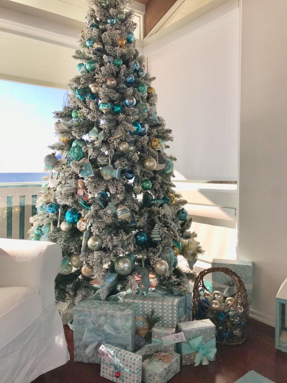 beach house christmas decor 10+ Beach House Christmas Decor