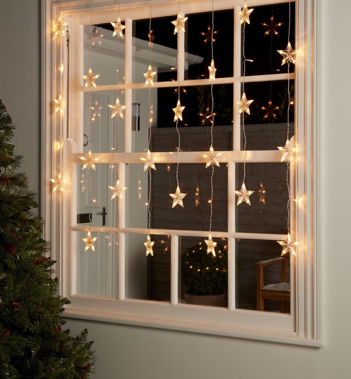 indoor christmas decorations that light up 30+ Lighted Window Christmas Decor