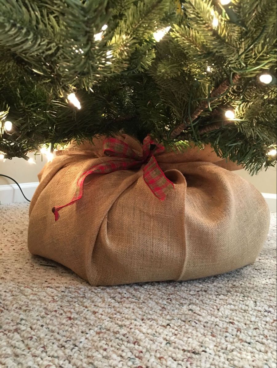 burlap christmas tree decor 20+ Christmas Tree With Burlap Base