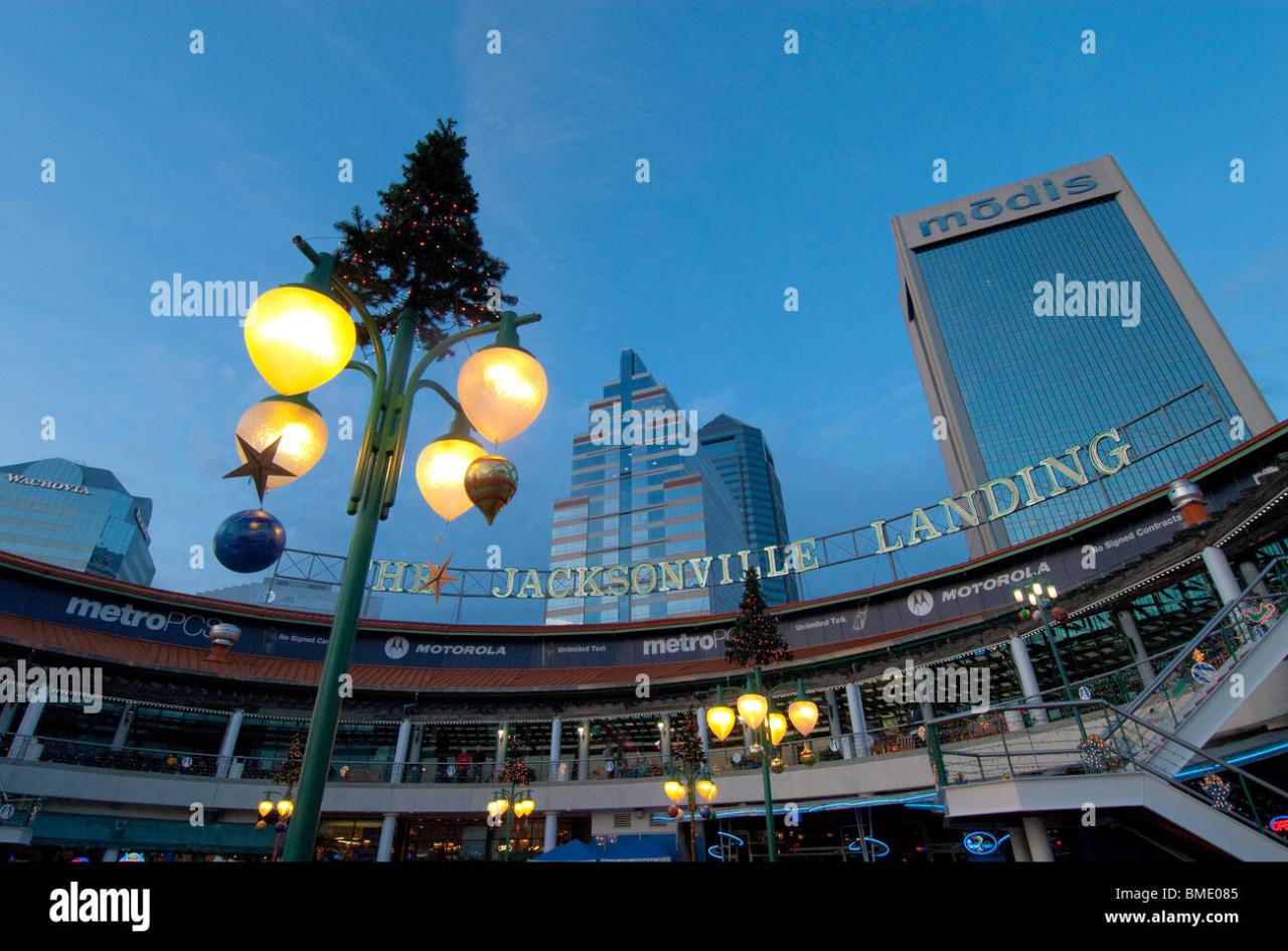 christmas decor jacksonville fl Christmas decorations at The Jacksonville Landing, in Jacksonville