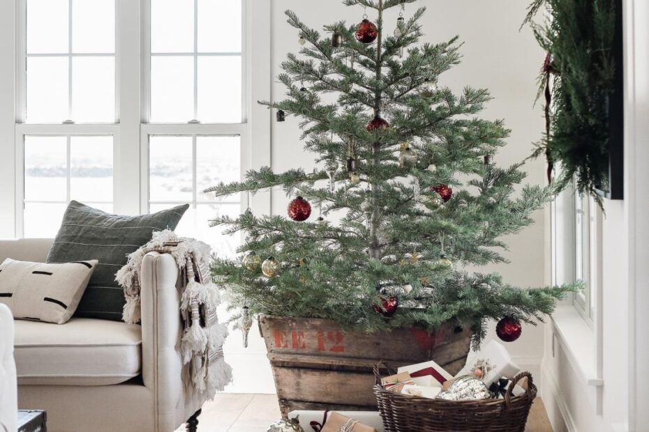 holiday living christmas decor Farmhouse Christmas Decor Living Room & Tree Ideas — Boxwood Avenue