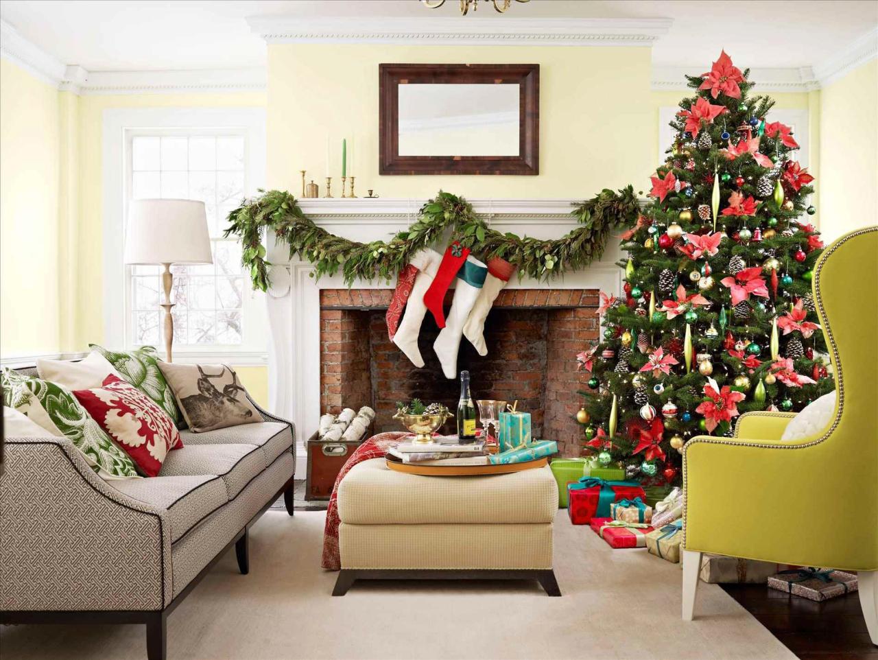 christmas decor ideas room Christmas Living Room Decor Bring the Christmas Joy into Our Living