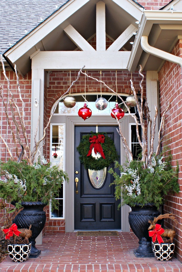 porch decor ideas for christmas Christmas Decorating Ideas For Porch Festival Around the World