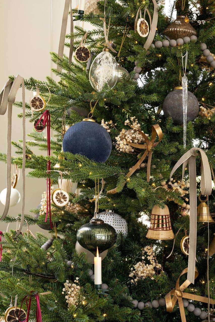 unique christmas tree decorations indoor 50+ christmas decor 2024 ideas for a festive home