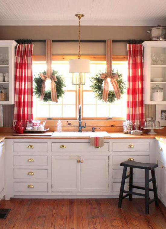 christmas kitchen window decor 40+ Stunning Christmas Window Decorations Ideas All About Christmas