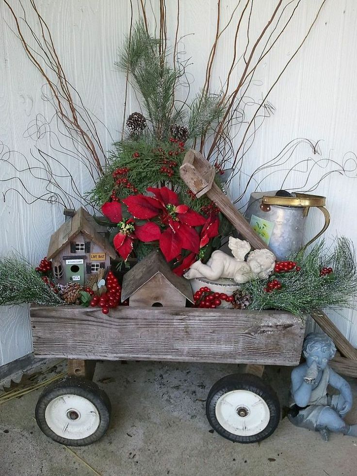 rustic christmas decorations outdoor 40 Comfy Rustic Outdoor Christmas Décor Ideas DigsDigs