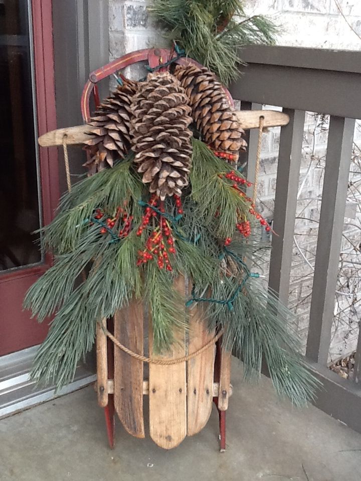 rustic christmas decorations outdoor 40 Comfy Rustic Outdoor Christmas Décor Ideas DigsDigs