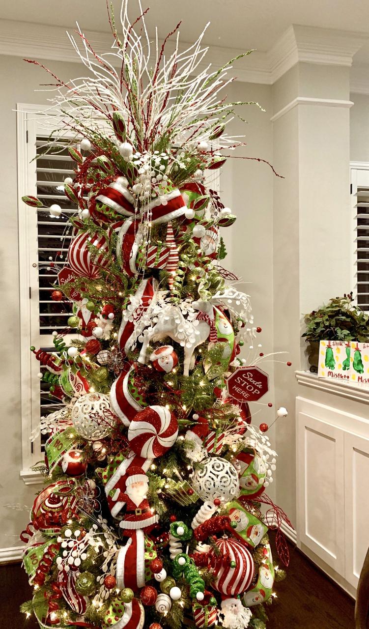 candy cane christmas tree decor 20+ Candy Cane Tree Decorations The Urban Decor