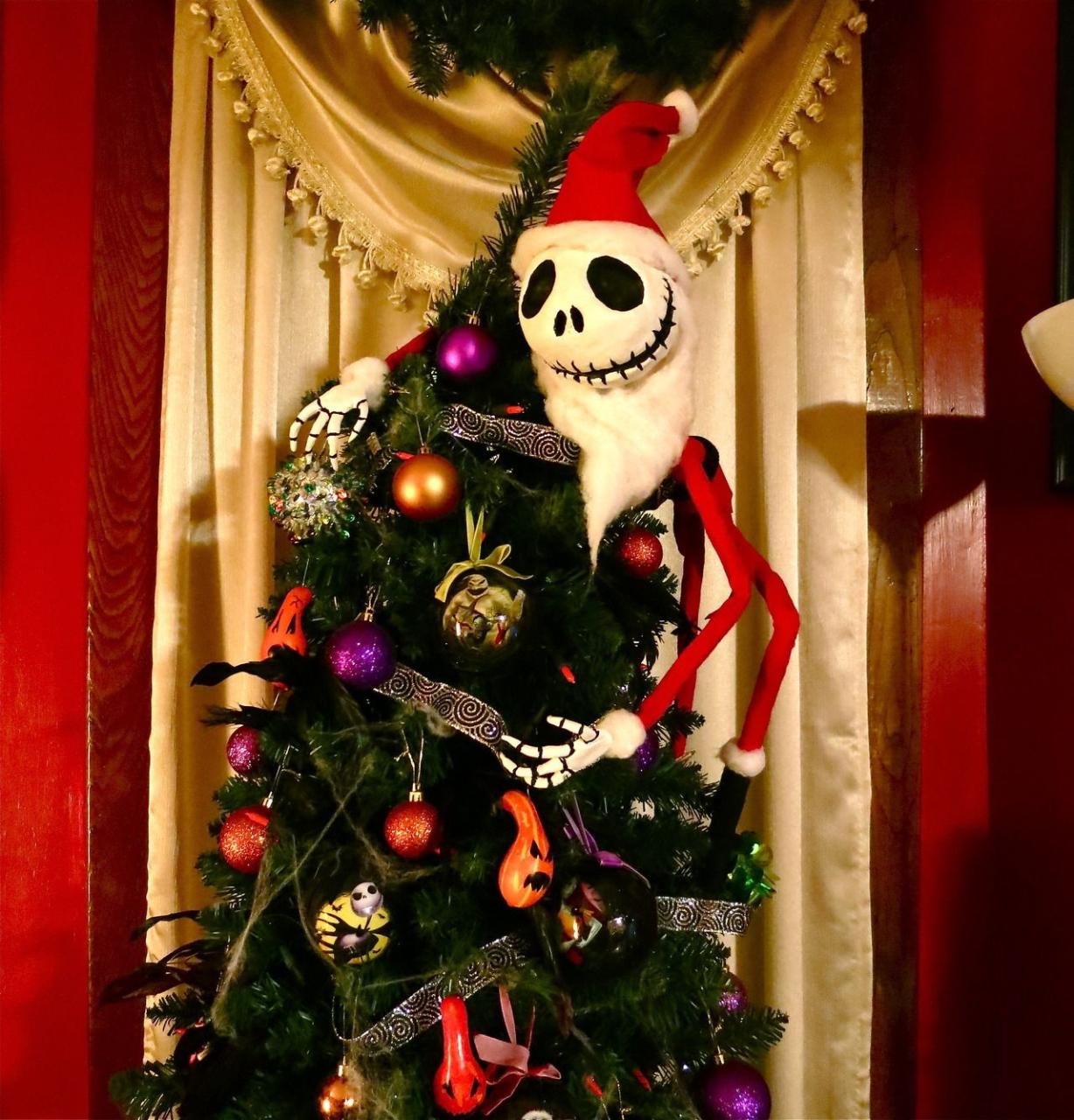 jack skellington christmas decorations outdoor 20+ Jack Skellington Christmas Tree Ideas The Urban Decor