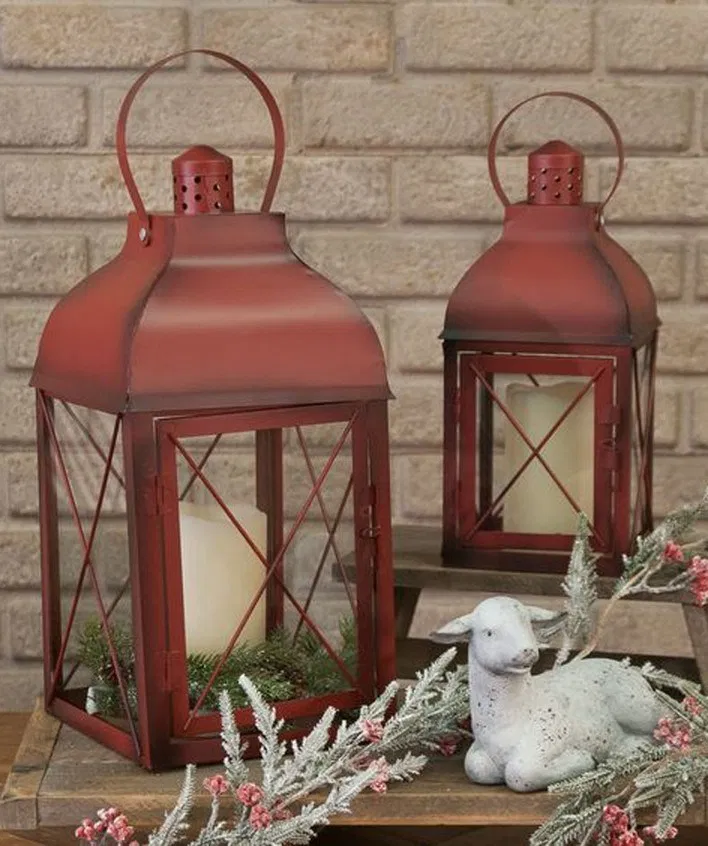 lantern christmas decor ideas 25 Cheap and Easy DIY Outdoor Christmas Lanterns Decorations Ideas 21