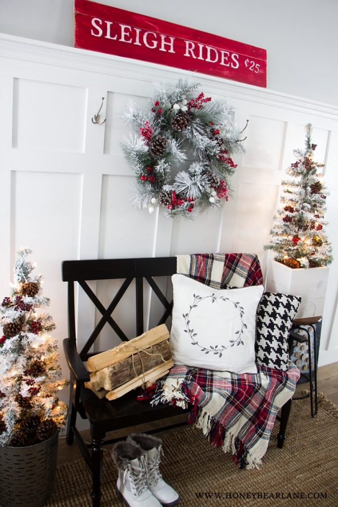 farmhouse style christmas decor 25 Farmhouse Style Christmas Decor Ideas Honeybear Lane