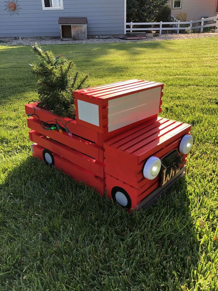 diy red truck christmas decor How to Make a DIY Crate Red Pickup Truck Christmas decor diy, Outdoor