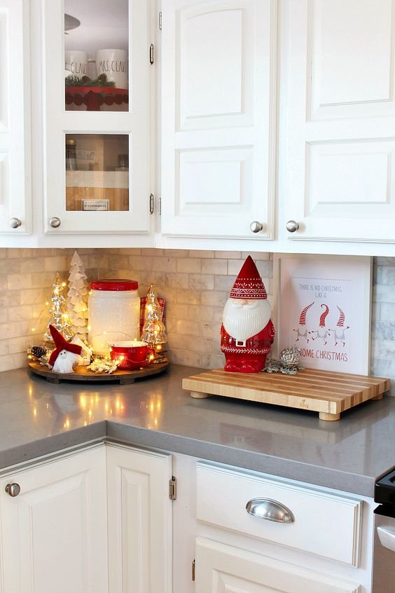 christmas decor ideas kitchen Christmas Kitchen Decor Ideas You’ll Love