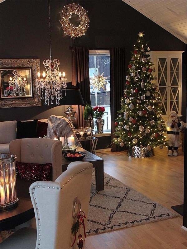 christmas decor ideas small house 10+ Decorating A Small House For Christmas HomeDecorish