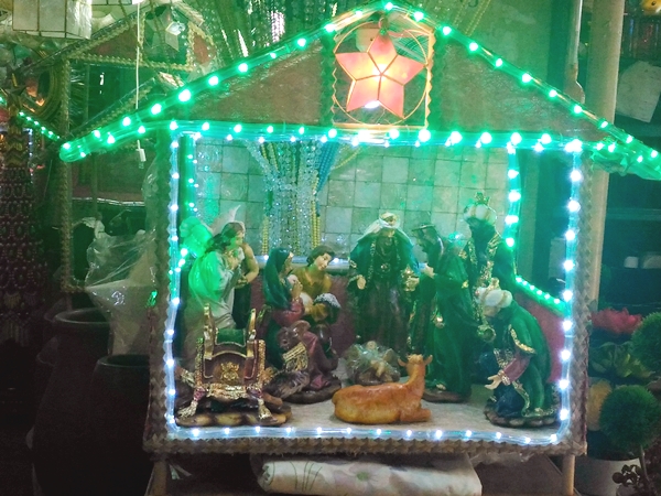 christmas decor quezon city Christmas Decor Finds In Dapitan, Quezon City TweenselMom / Mommy