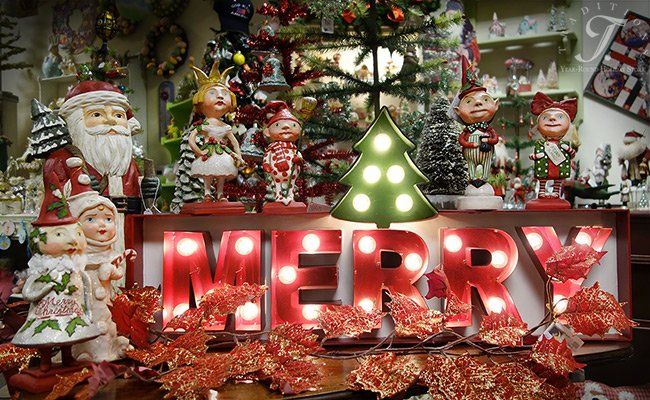 best stores for christmas decor The Best Holiday Décor Stores In The U.S. Top Holiday Décor Stores In