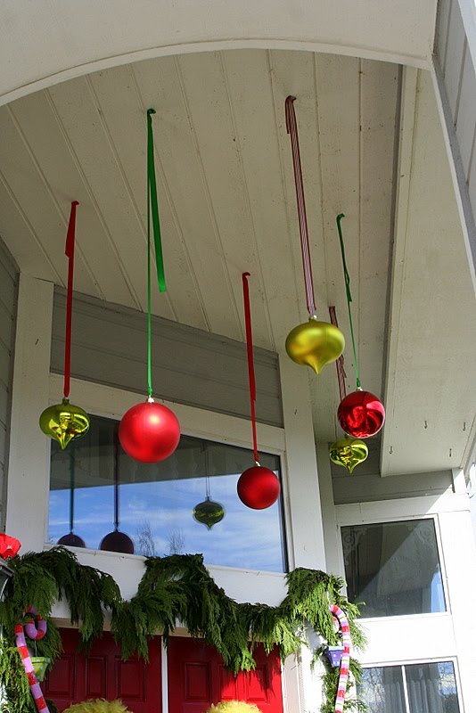 grinch christmas outdoor decorations ideas Create A Grinch Christmas For Holiday Fun