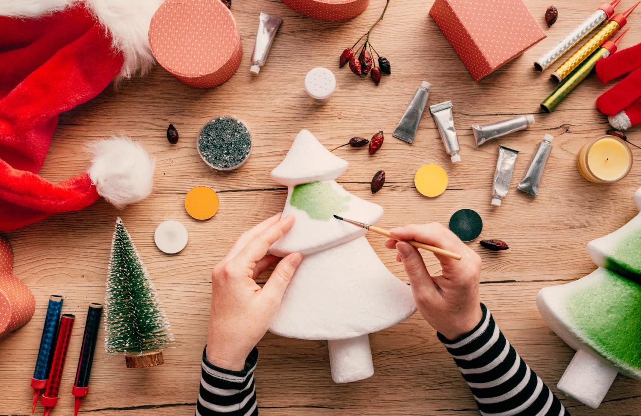 christmas decoration ideas make your own How to Make Your Own Christmas Decorations B&M Lifestyle