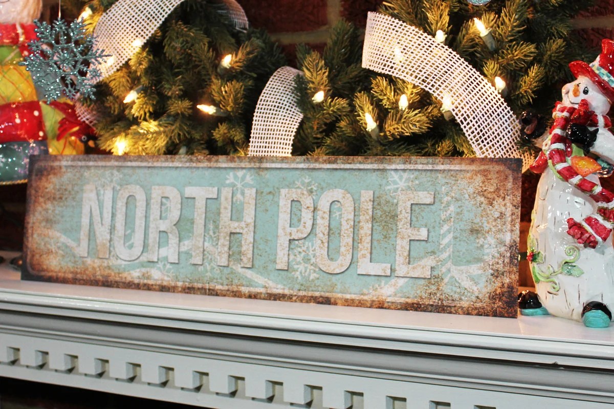 christmas decor north pole Everybody Loves Christmas North Pole // Christmas Decor // Metal Sign