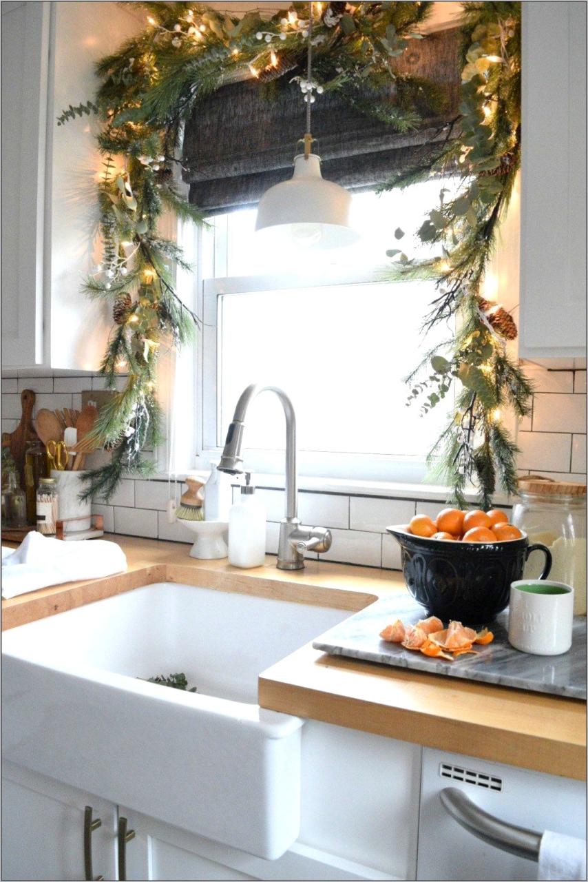 christmas decor kitchen window Kitchen Window Christmas Decorations Kitchen Set Home Decorating