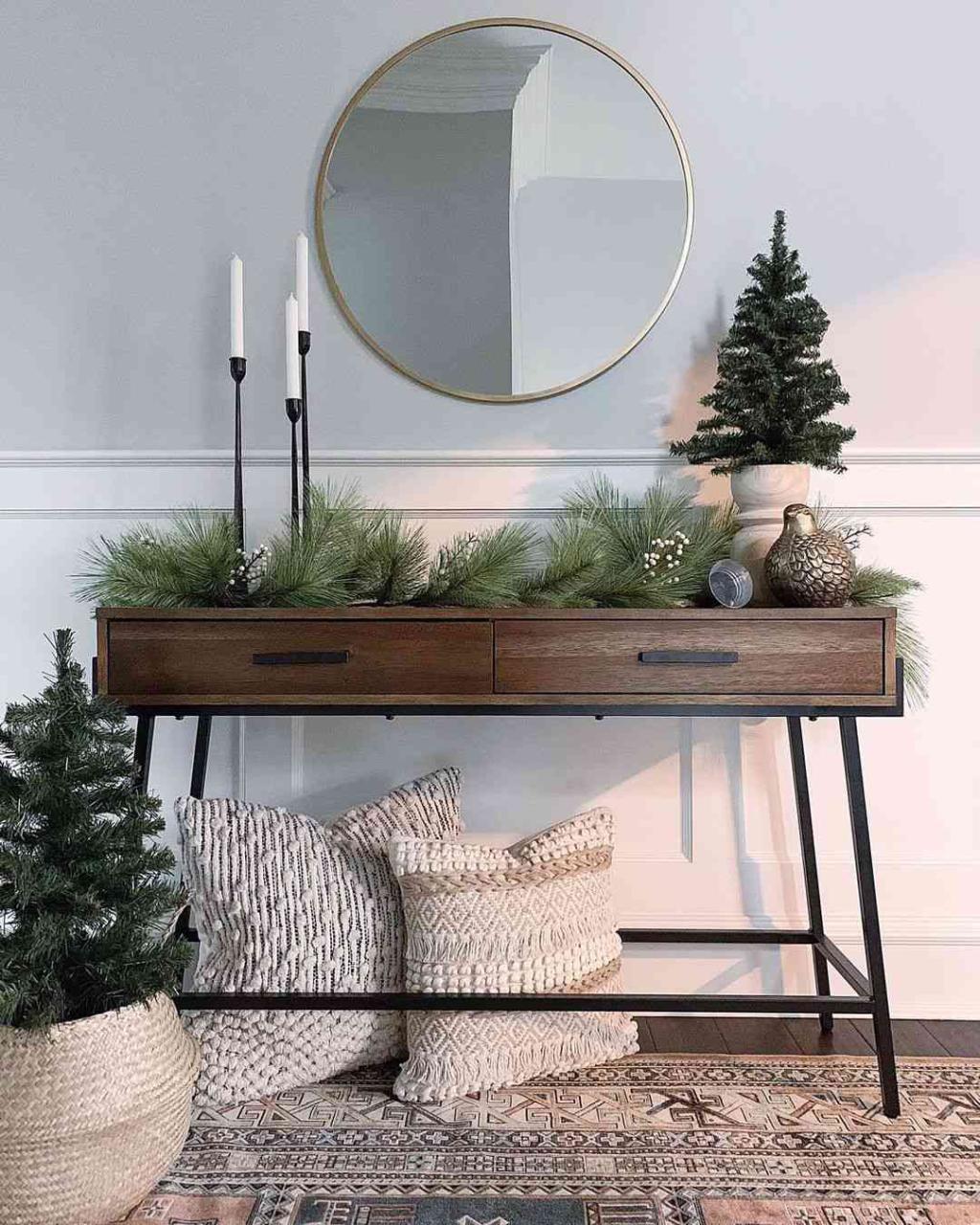 christmas decor for hallway 38 Warm and Joyful Christmas Hallway Decoration Ideas