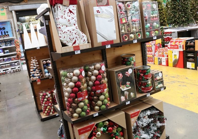 christmas decorations on sale at lowe's Christmas Decorations Clearance Lowes 2021 Christmas Decorations 2021