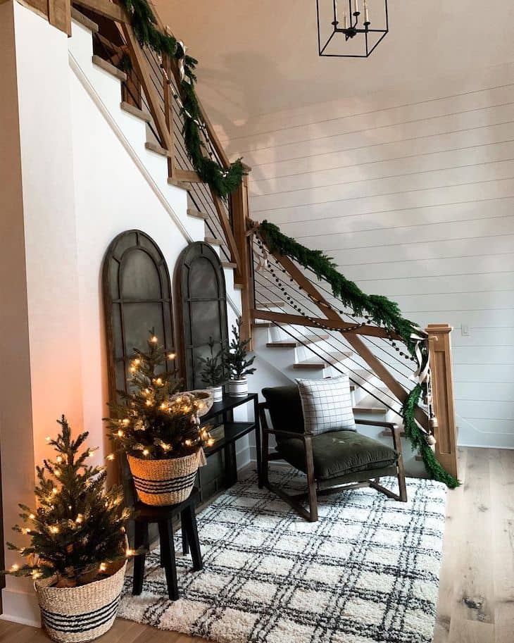 christmas decor modern farmhouse Modern Farmhouse Christmas Decor Home Tour Farmhousehub