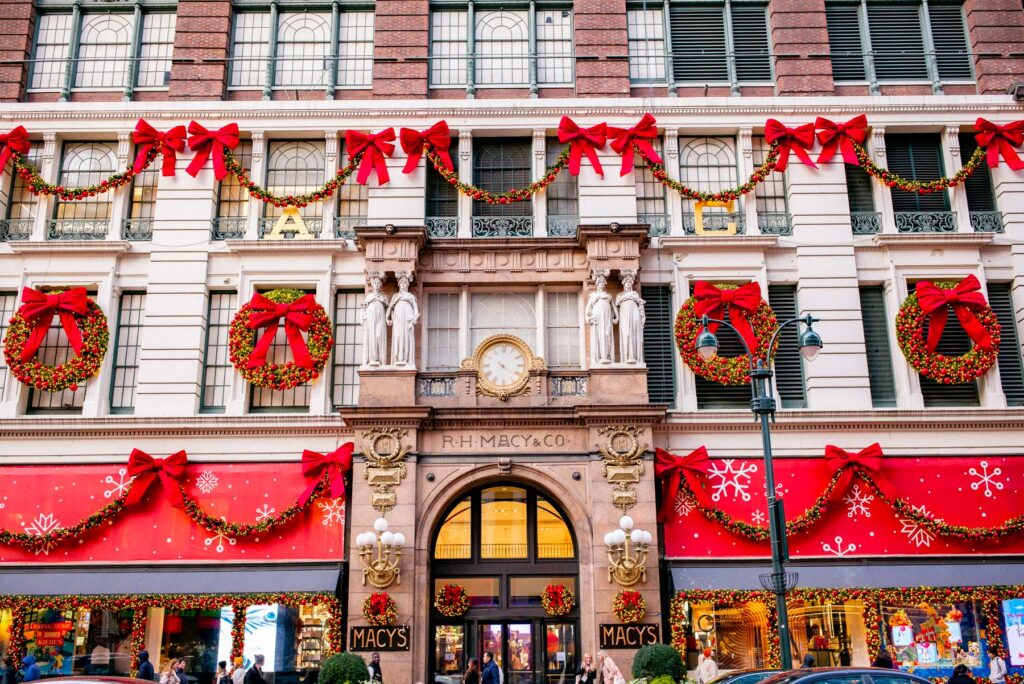 indoor christmas decorations nyc 15 EPIC Spots for CHRISTMAS Decorations In New York City