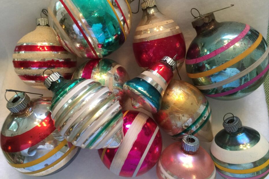 christmas ornaments in sale Vintage Christmas Bulbs For Sale Christmas Ornaments 2021