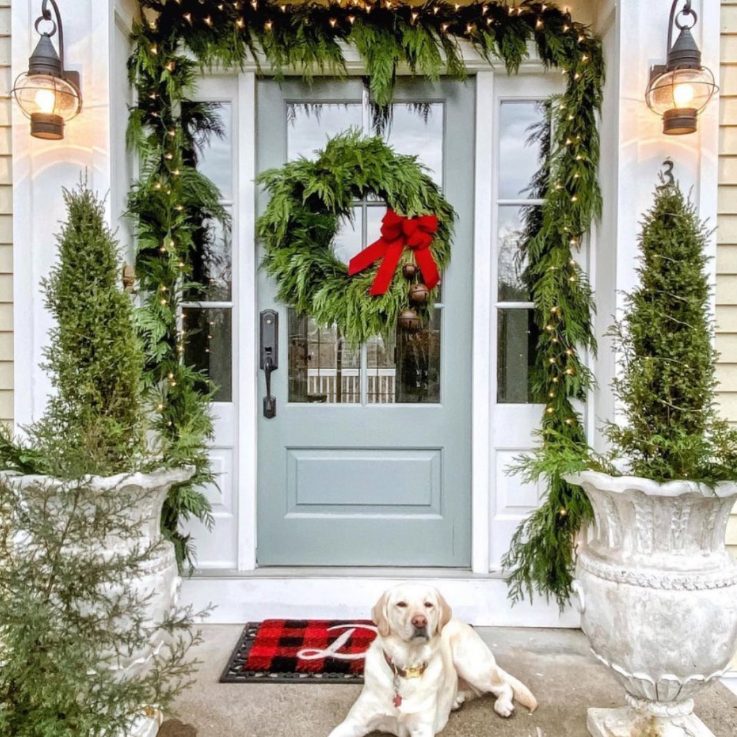 christmas decor ideas outside 21+ Simple Outdoor Christmas Decor Ideas(2025) DrExplains