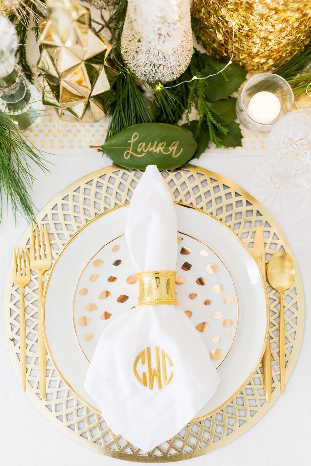 christmas decor white and gold My White & Gold Christmas Tablescape Christmas tablescapes, Gold